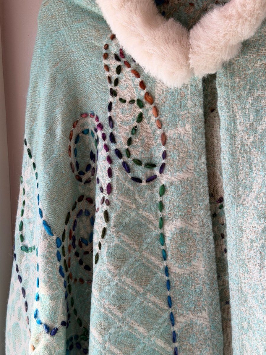 Pom Pom Poncho (3)ZiabirdTOPS