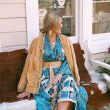 Proud Kimono in Golden Velvet with Sequins and BeadworkV.DE.VINSTERTOPS