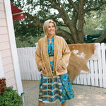 Proud Kimono in Golden Velvet with Sequins and BeadworkV.DE.VINSTERTOPS