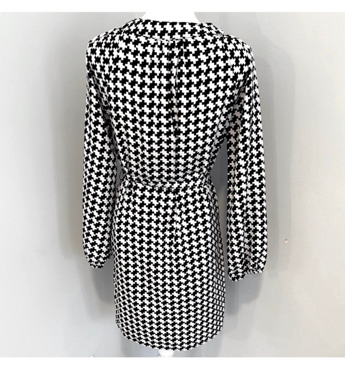 Redeux: Black and White Geometric Shirt DressRedeuxDRESS