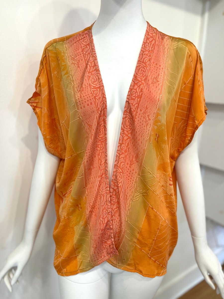 Sari ShrugBaizaarTOPS
