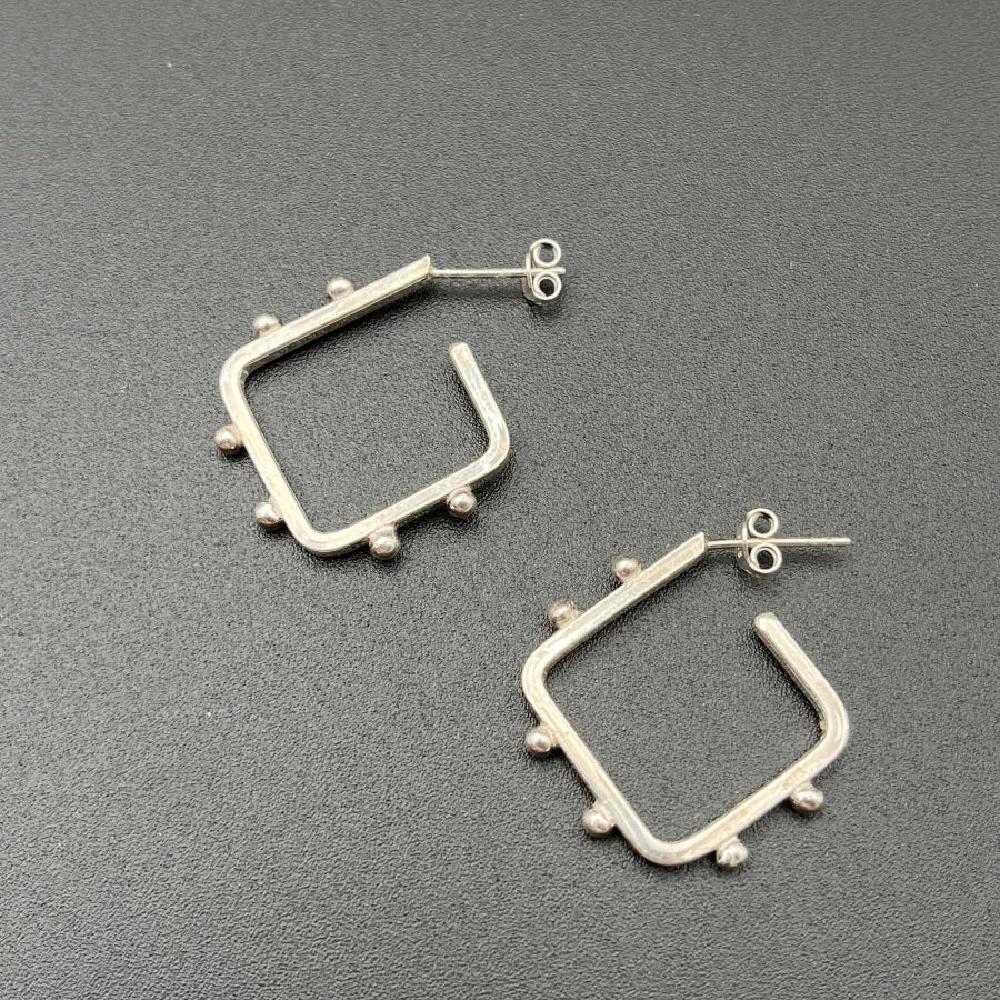 Silver Square Earrings - 1” squareBORAEARRINGS