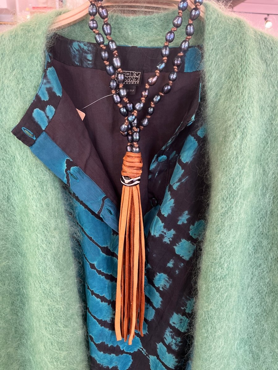 Surf N Turf - Pearls and Deer Hide Long necklaceMelody Vintage JewelryNECKLACES