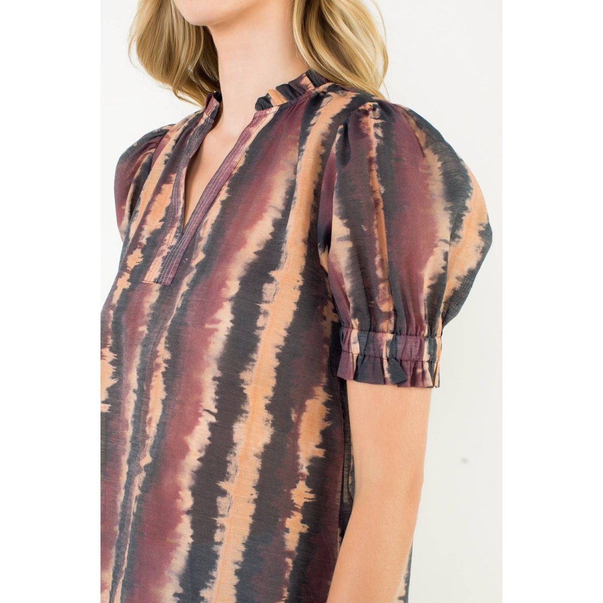 Tie - Dye Puff Sleeve Split Neck Top – WineTHMLblouse