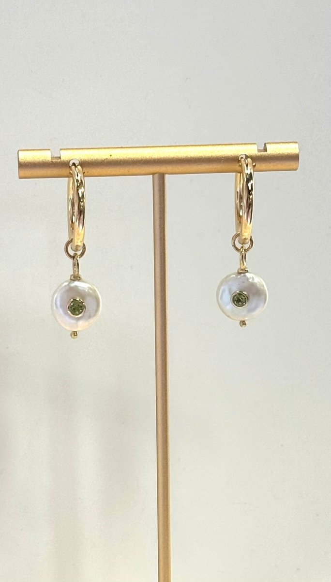 White Coin Pearl With Peridot Center On 14Kgf Hoop EarringsBeth ZinkEARRINGS