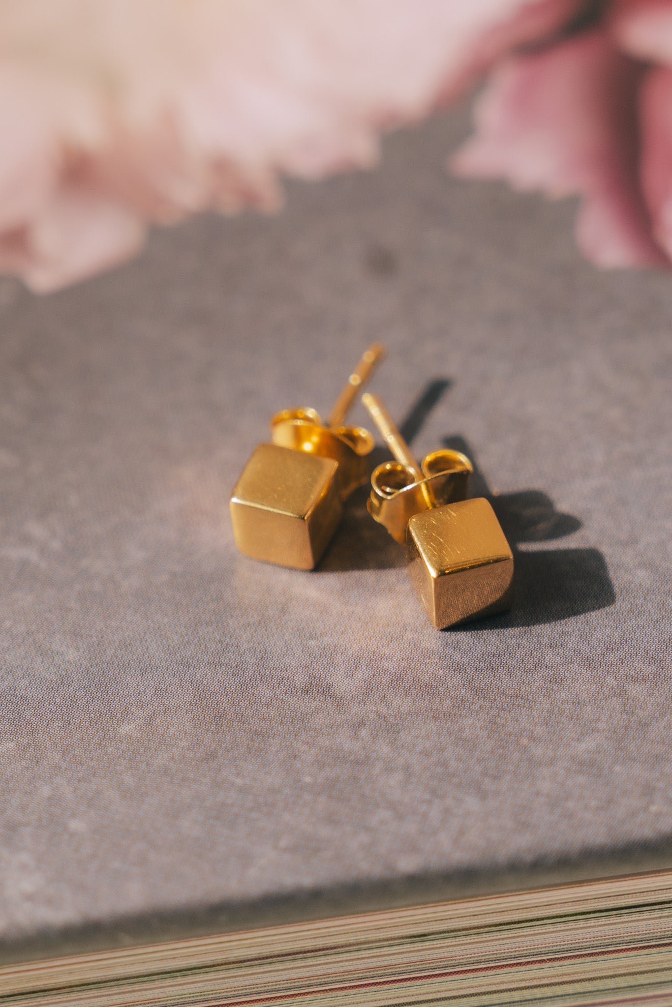 Cube Stud Earrings (2 Colors)TreisiEarrings