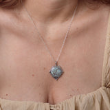 Hexagonal Dunes Necklace ◇ Hubei TurquoiseMAHKANecklace