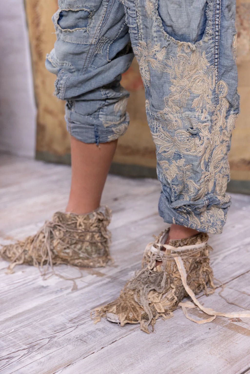Lace Embroidered Miner Denims Pants 520 - Washed IndigoMagnolia PearlPants