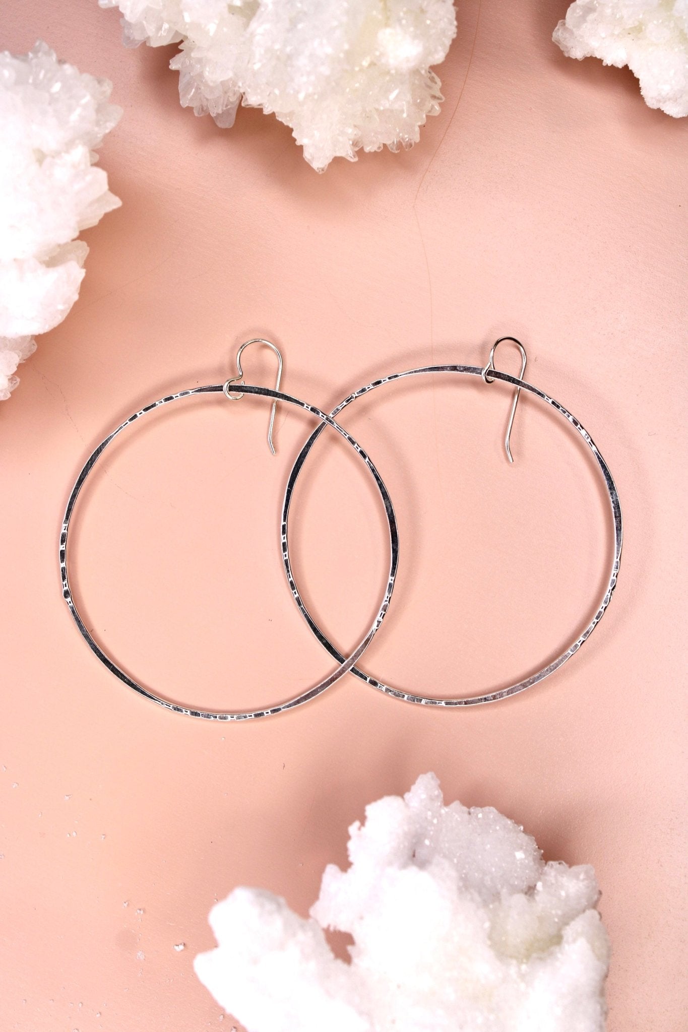 The Betsy Hoop- LargeKenda KistEarrings